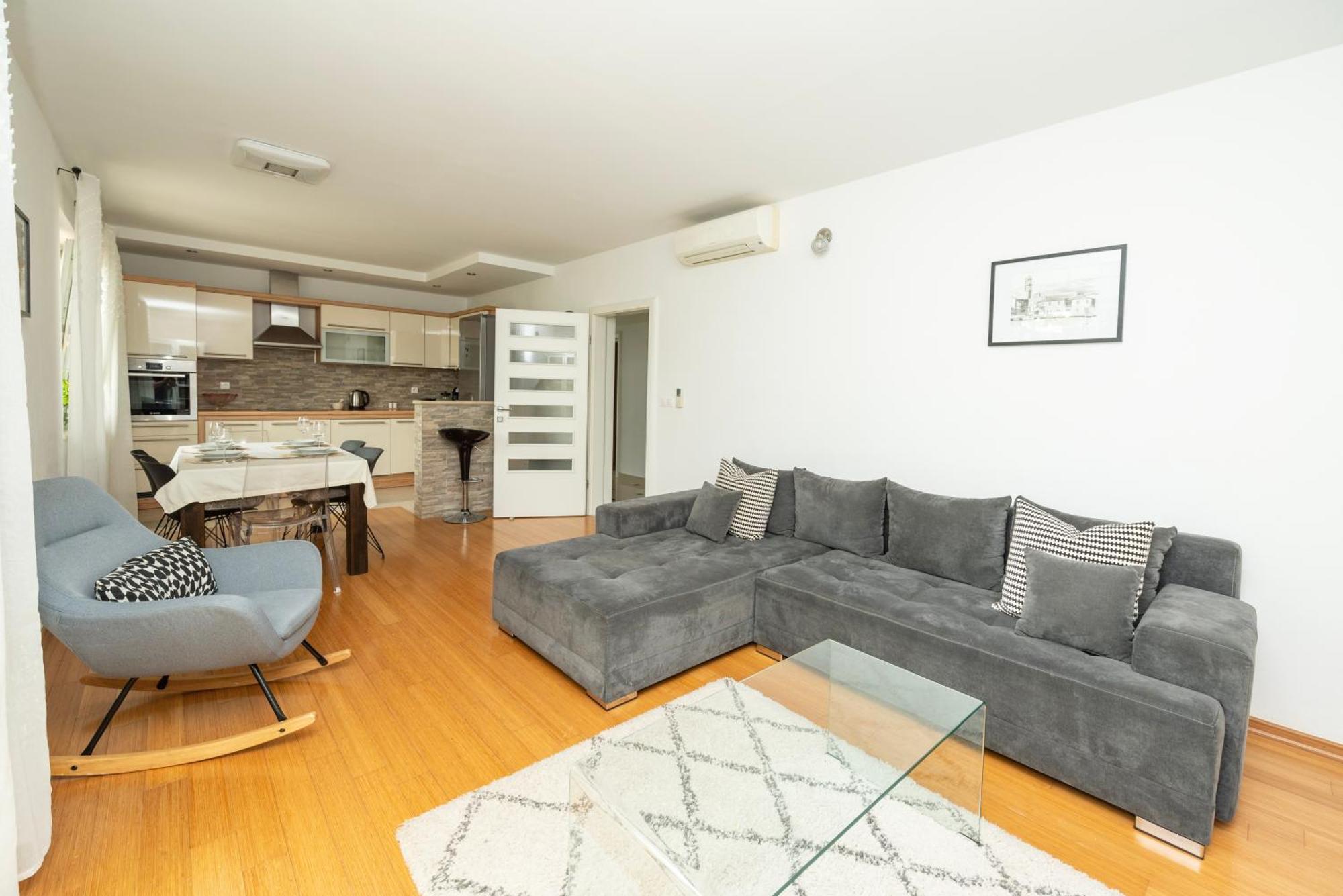 Apartment Paula Trogir Ngoại thất bức ảnh