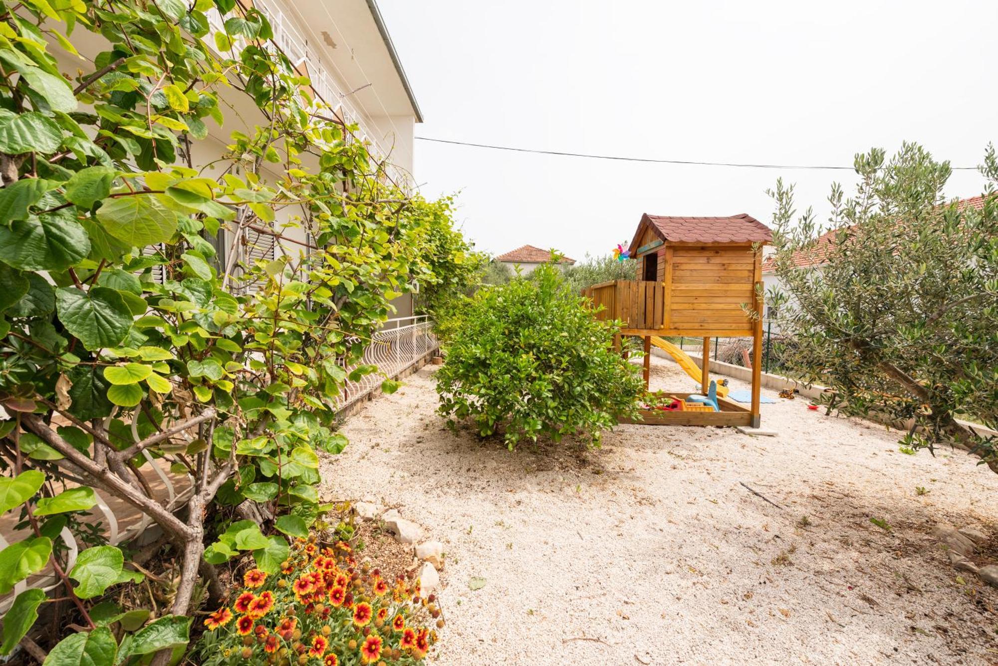 Apartment Paula Trogir Ngoại thất bức ảnh