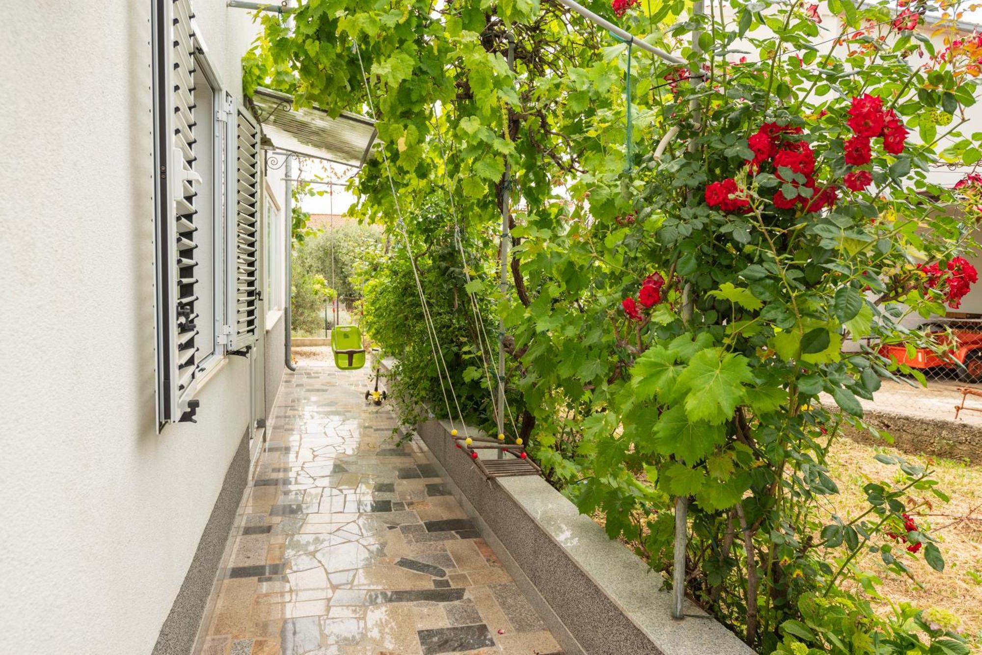Apartment Paula Trogir Ngoại thất bức ảnh